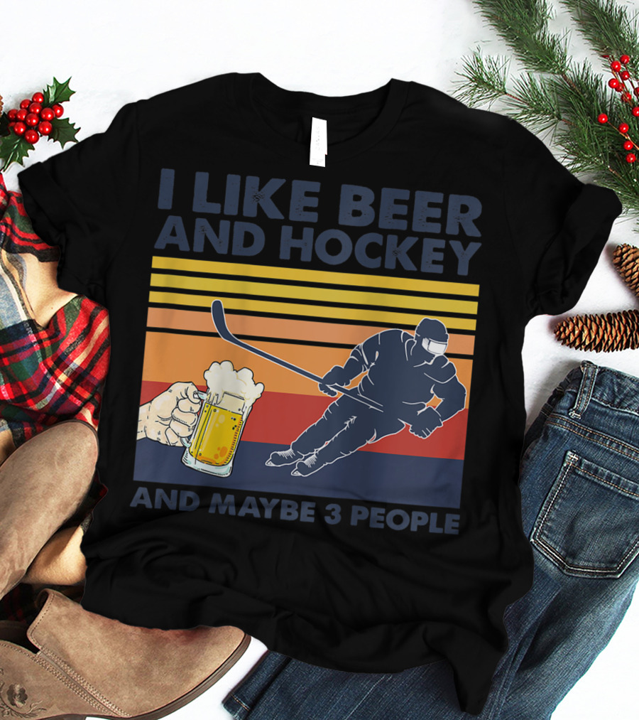I Like Beer And Hockey Maybe 3 People Retro Vintage Baseball Raglan T-Shirt