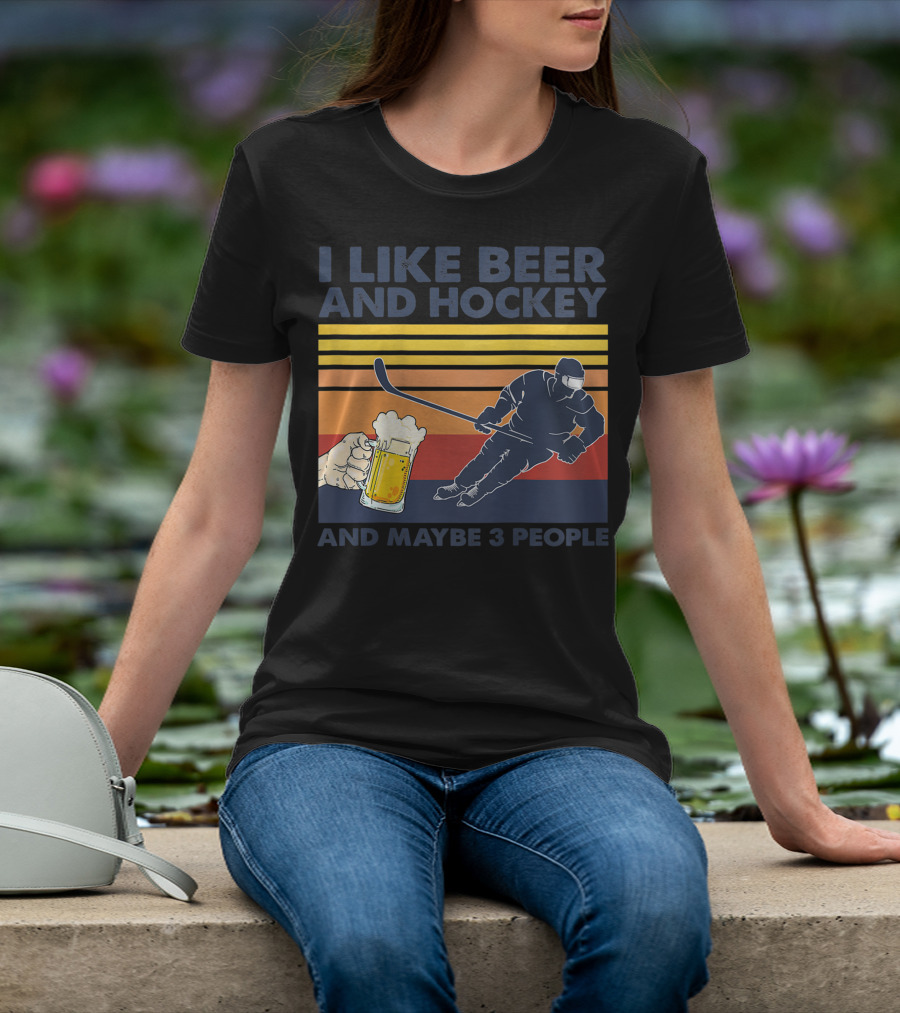 I Like Beer And Hockey Maybe 3 People Retro Vintage Baseball Raglan T-Shirt