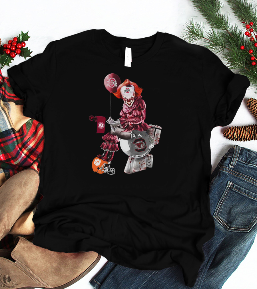 Ohio State Pennywise Holding Alabama And Clemson Helmets T-Shirt