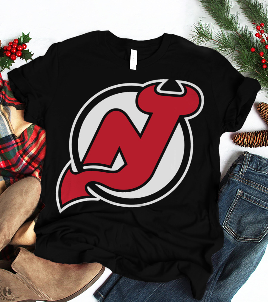 New Jersey Devils Nhl Team Logo Red N With Horns And Tail T-Shirt