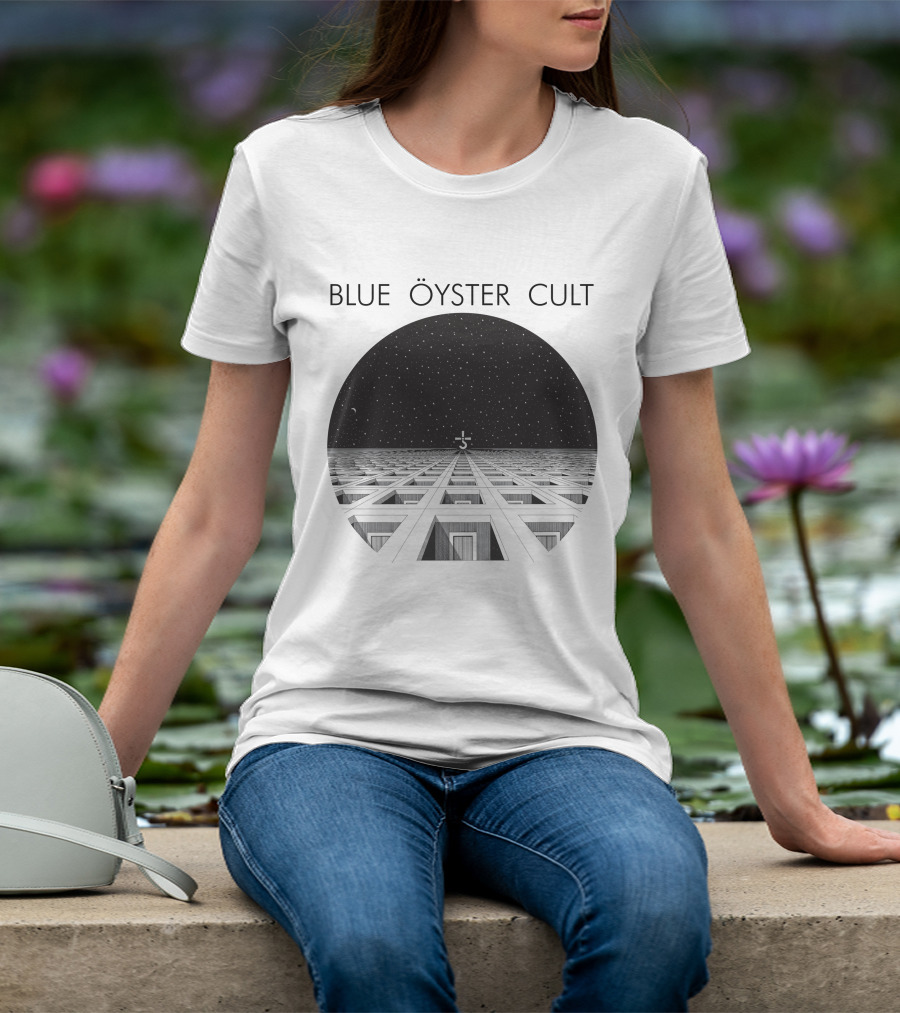 Blue Öyster Cult Alien Landscape Night Sky T-Shirt