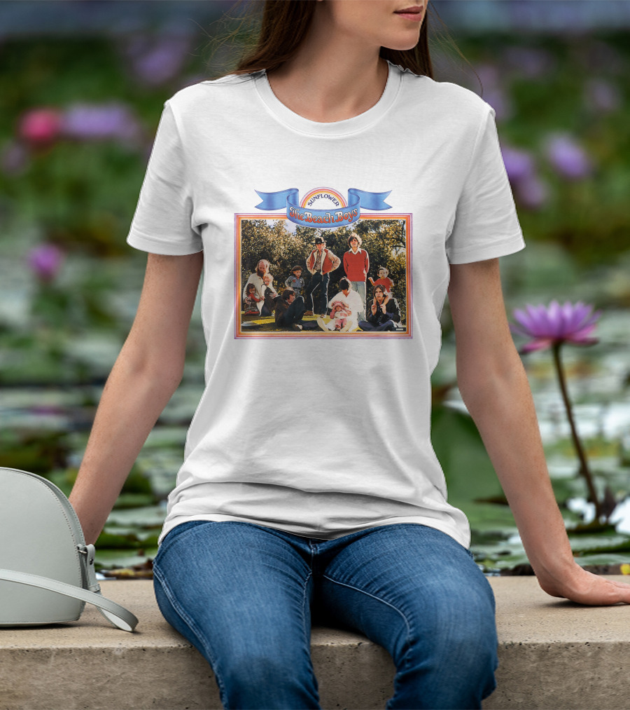 Sunflower The Beach Boys Vintage Album Cover T-Shirt