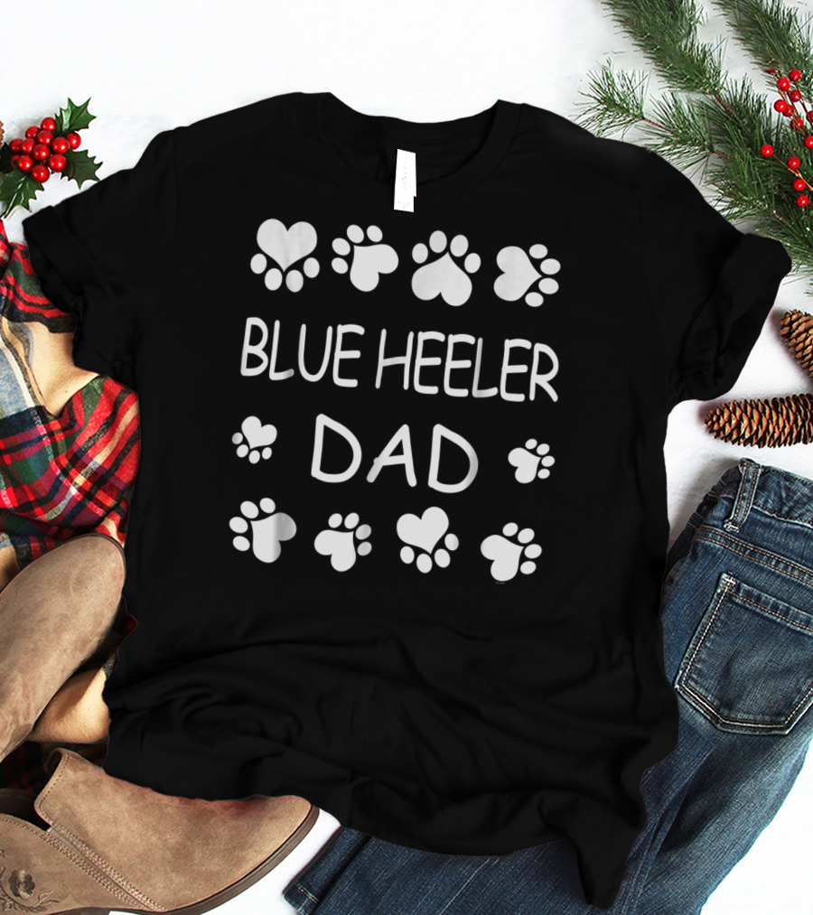 Blue Heeler Dad Pawprints Christmas Birthday T-Shirt