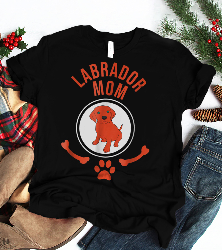 Labrador Mom Puppy Lover Cute Paw Bone T-Shirt