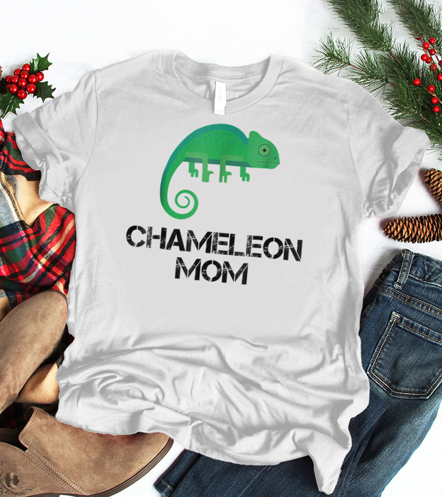 Chameleon Mom Chameleon Owner Green Reptile T-Shirt