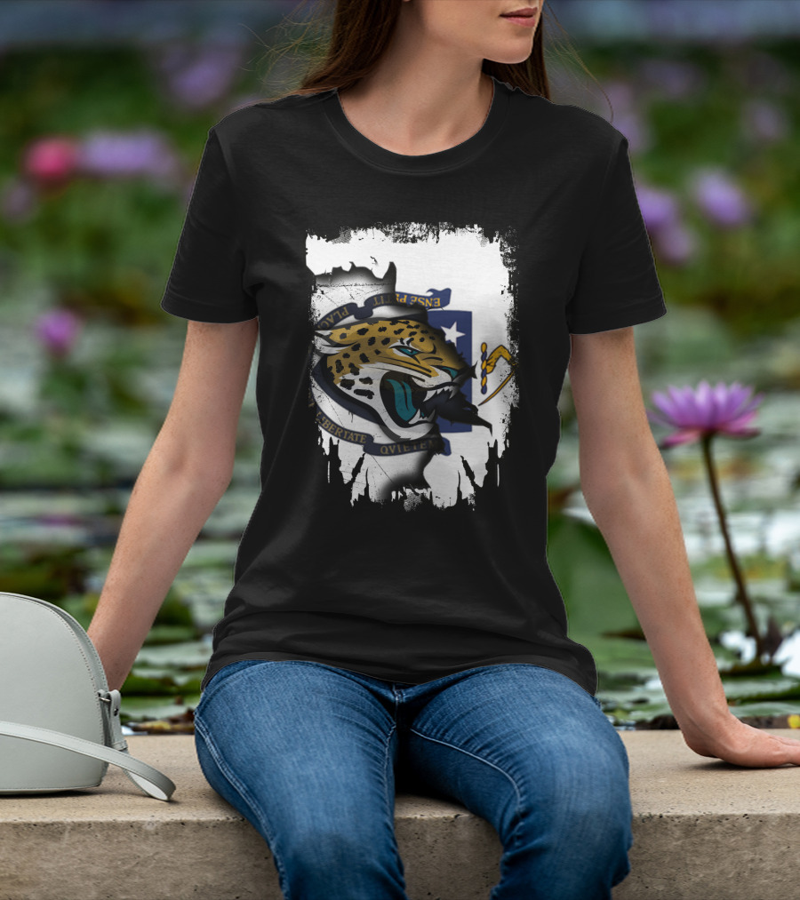 Massachusetts State Flag With Jaguar Head Emblem T-Shirt