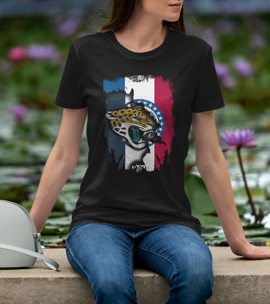 Missouri Flag With Jaguars Roaring Spirit T-Shirt