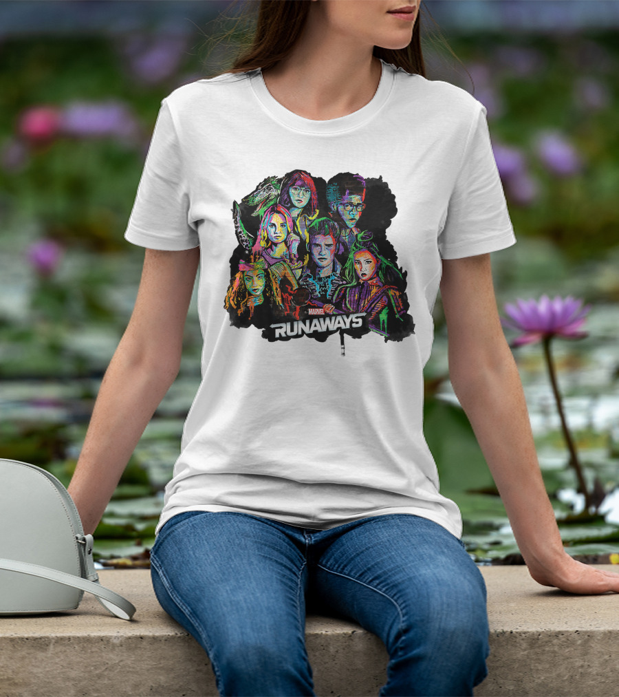 Marvel Runaways Vibrant Character Portraits Group Shot T-Shirt