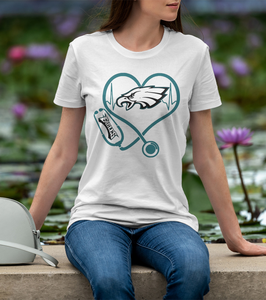 Stethoscopes Heartbeat Philadelphia Eagles T-Shirt