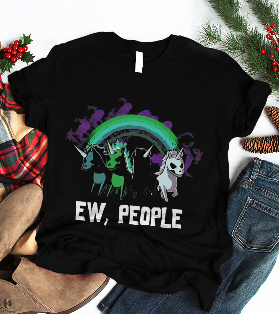 Four Unicorns Of The Apocalypse Ew People Rainbow Skulls T-Shirt