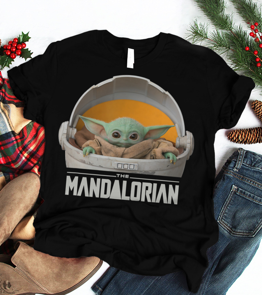 Star Wars The Mandalorian The Child In Floating Pod Iconic Character T-Shirt