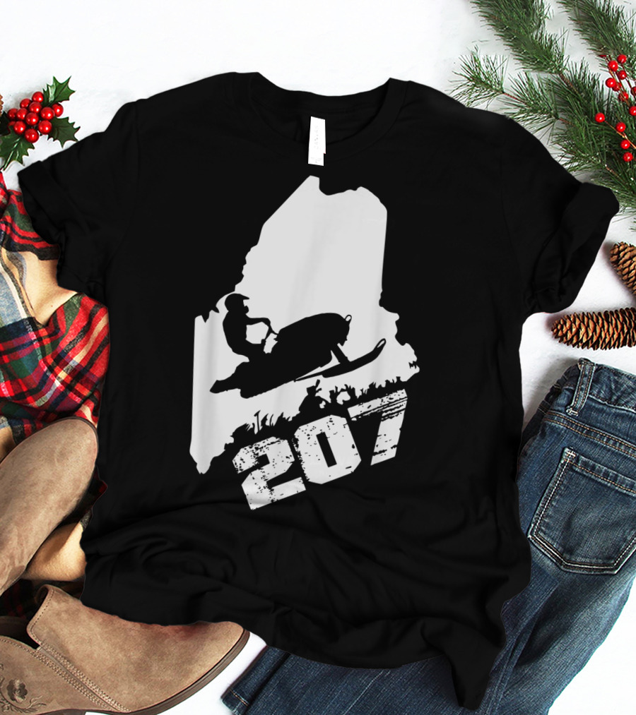 Maine 207 Snowmobile Silhouette In State Outline T-Shirt