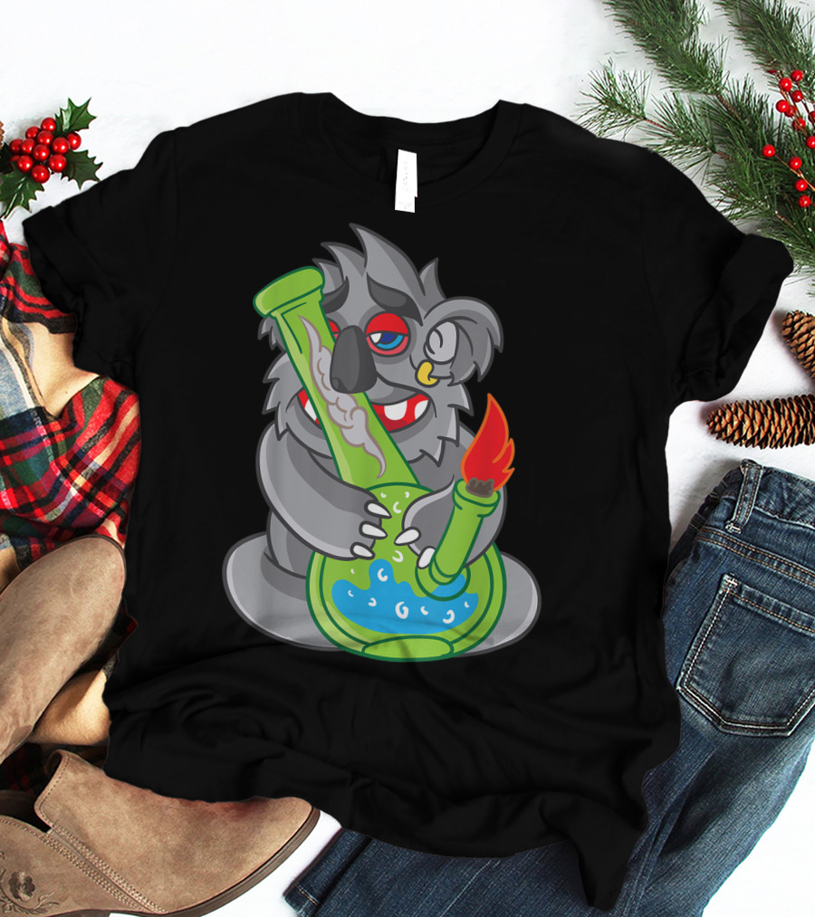 Koala Smoking Weed Cannabis Stoner Marihuana Bong Cartoon T-Shirt