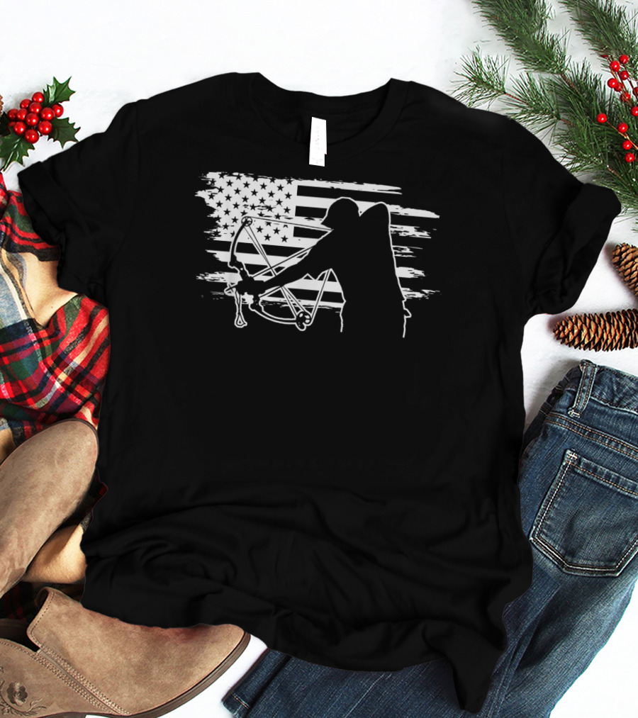 Dad Bowfishing Archer Silhouette With American Flag Background T-Shirt