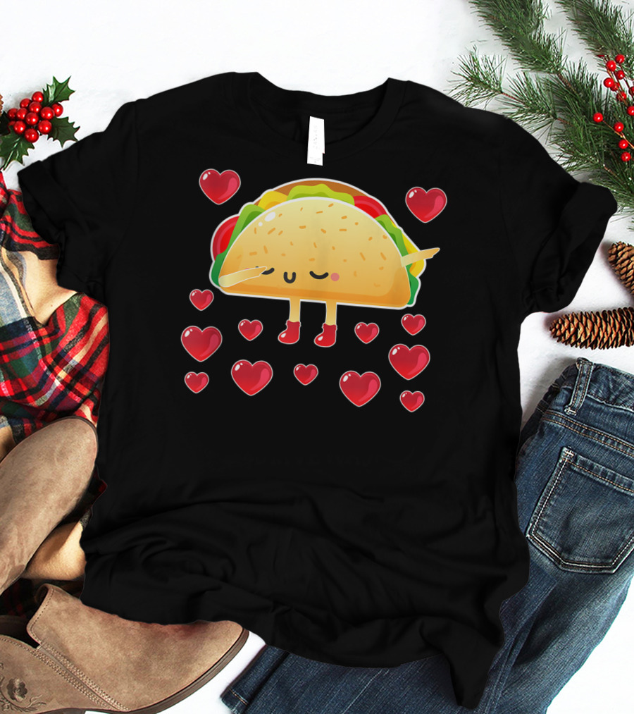 Valentine Hearts Taco Emoji For Girls And Men Taco Lovers T-Shirt