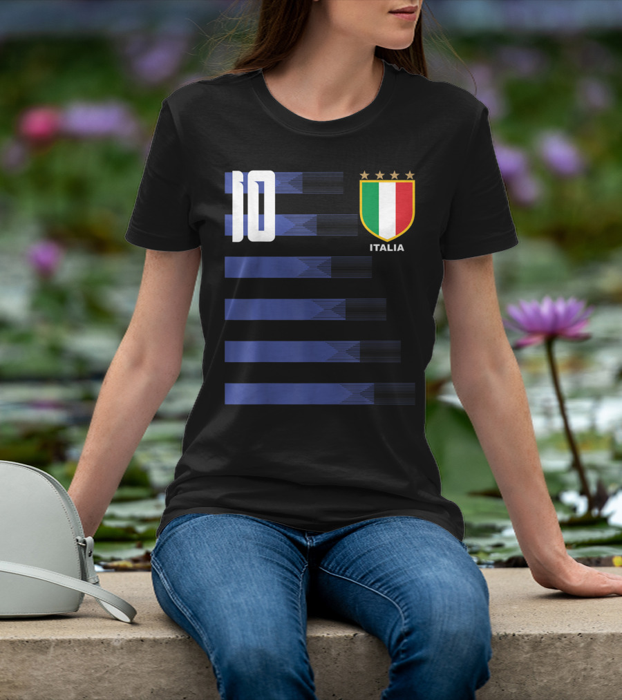 Italia Calcio Soccer Shirt Italian Flag Icon Number 10 T-Shirt