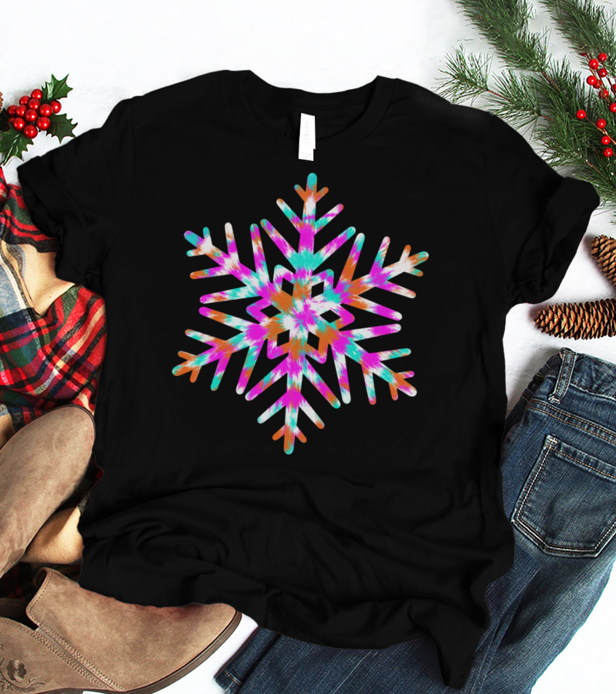 Retro Classic Tie Dye Snowflake Winter Holiday T-Shirt