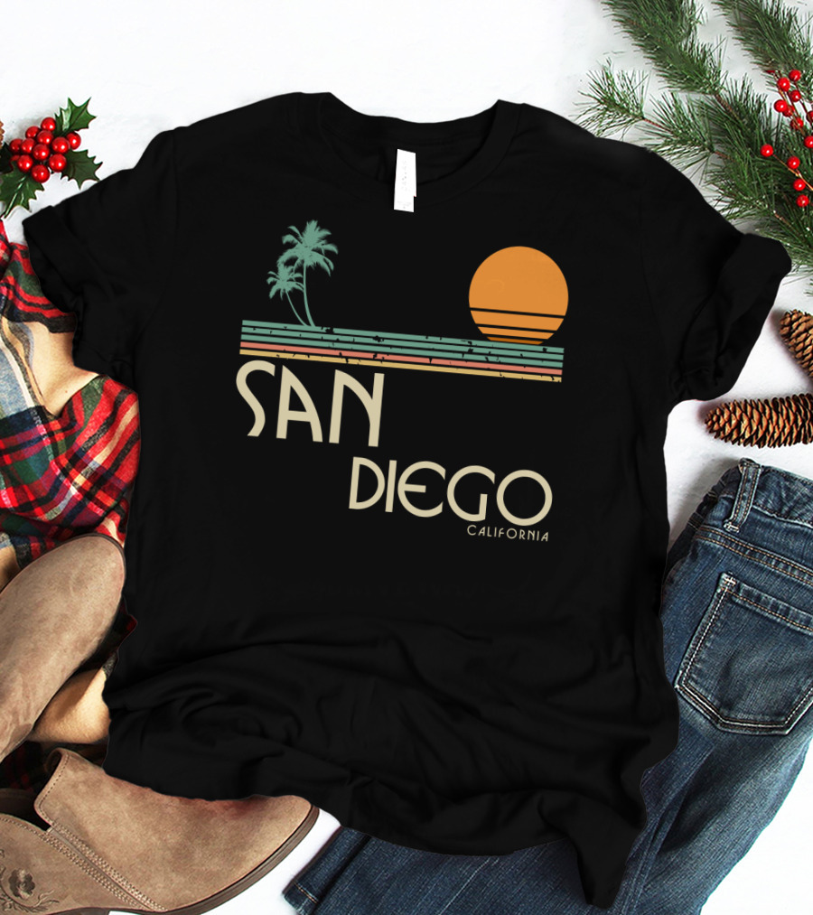 San Diego California Vintage Sunset Palm Trees T-Shirt