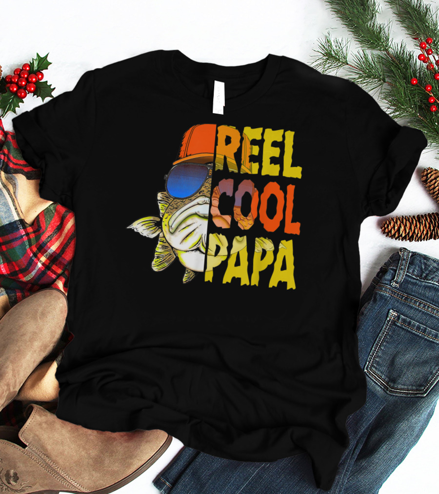 Reel Cool Papa Fishing Fish With Sunglasses And Hat T-Shirt