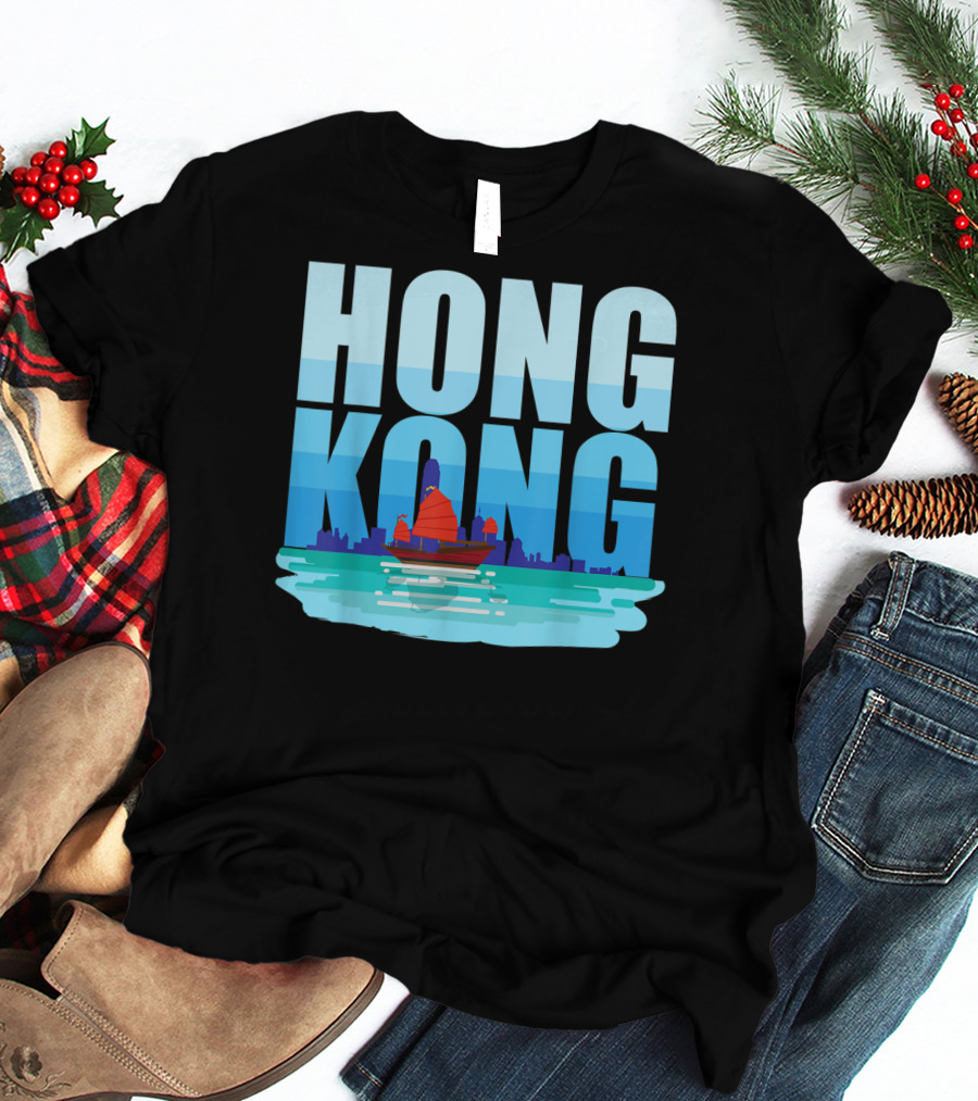 Hong Kong Skyline With Junk Boat HK Lover T-Shirt