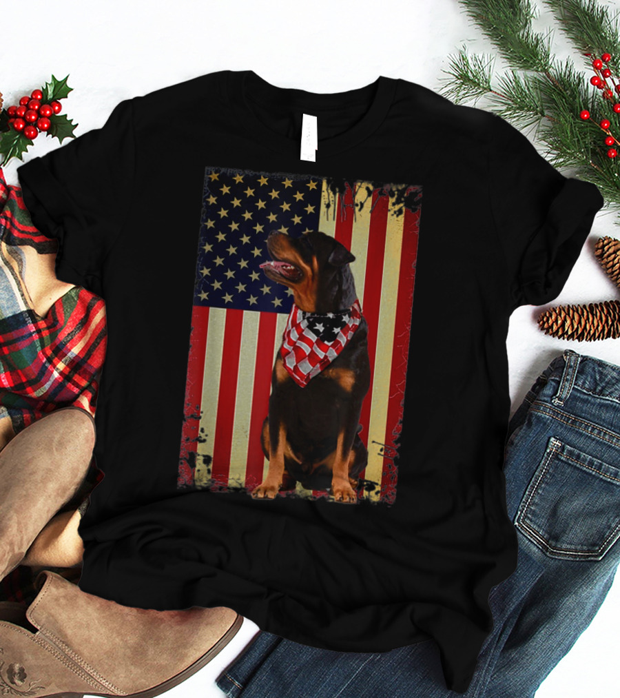 Rottweiler Smile American Flag Patriotic Independence T-Shirt