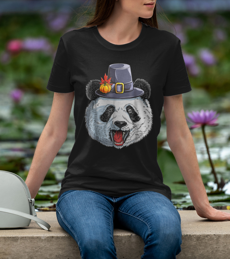 Thanksgiving Panda In Pilgrim Hat With Pumpkin And Leaves T-Shirt