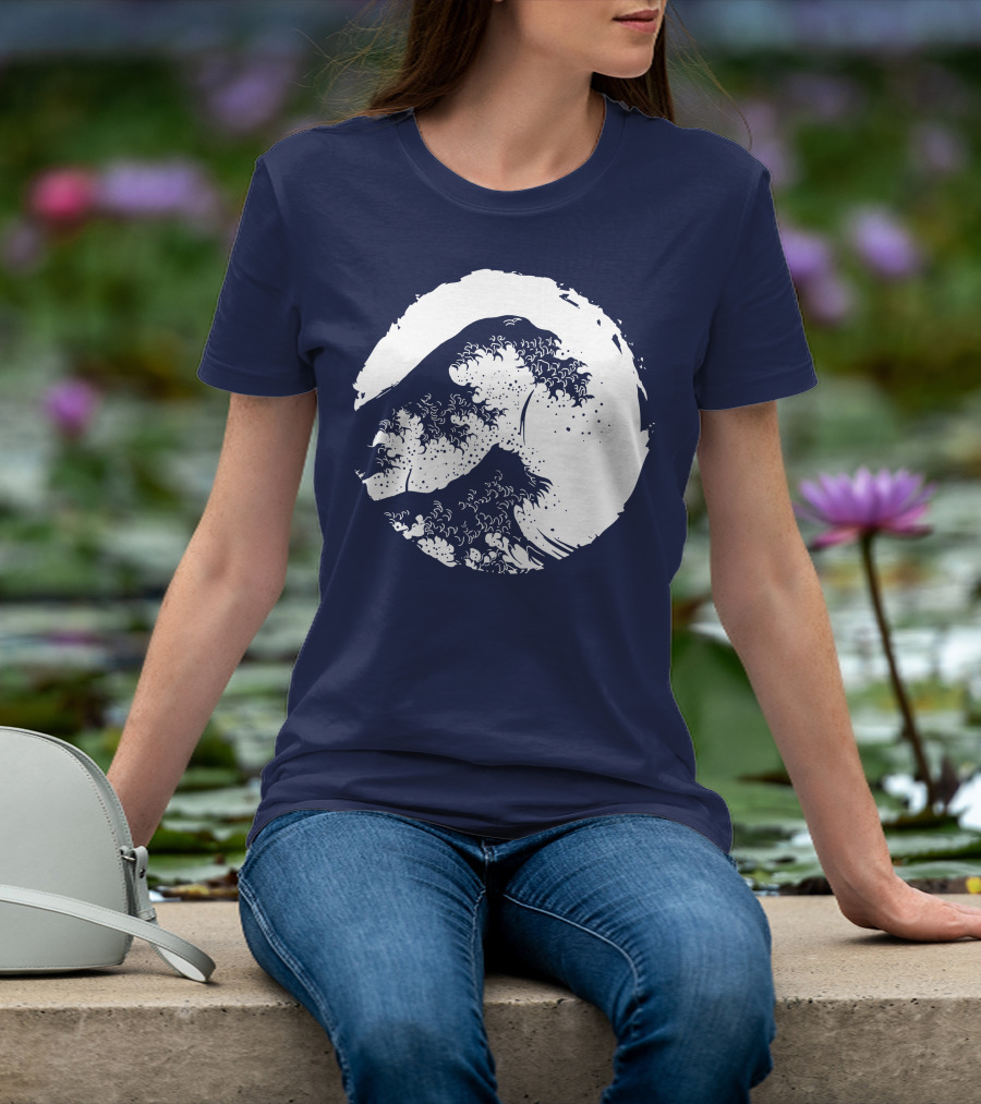 Wave In Japan Iconic Circle T-Shirt