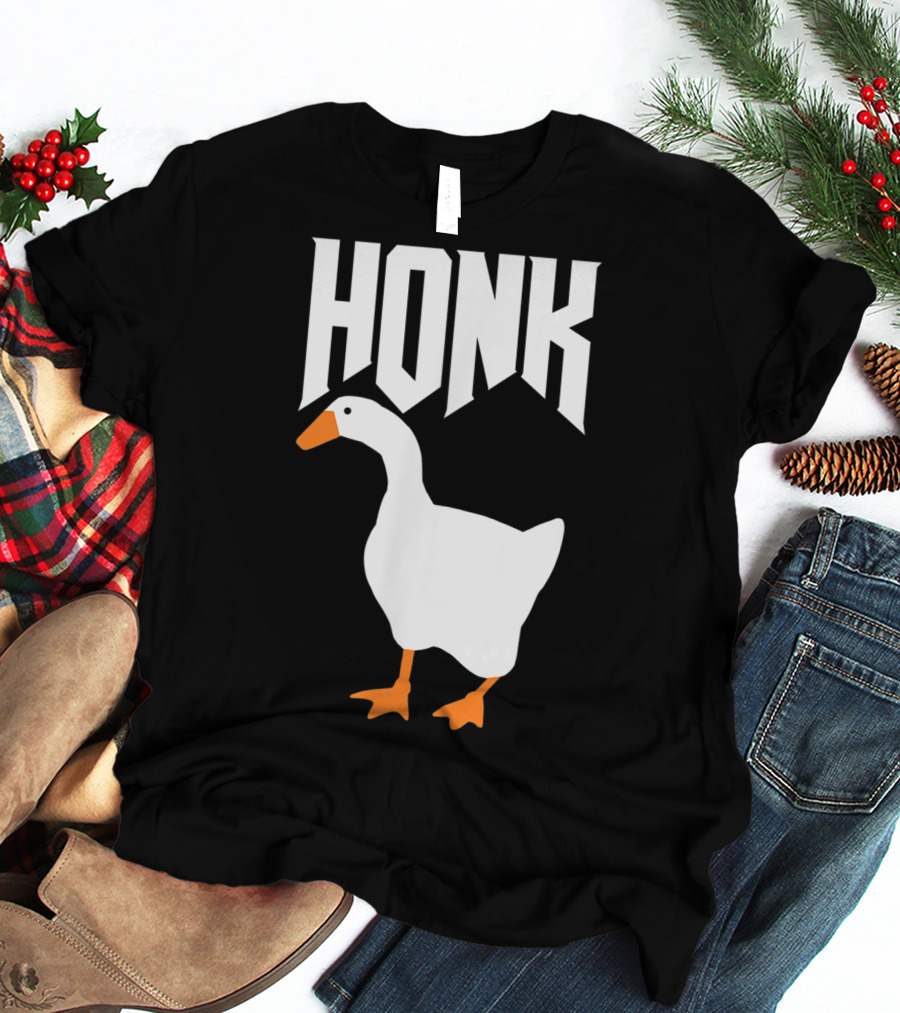 Honk Goose Funny Video Gamer Untitled Goose Game T-Shirt