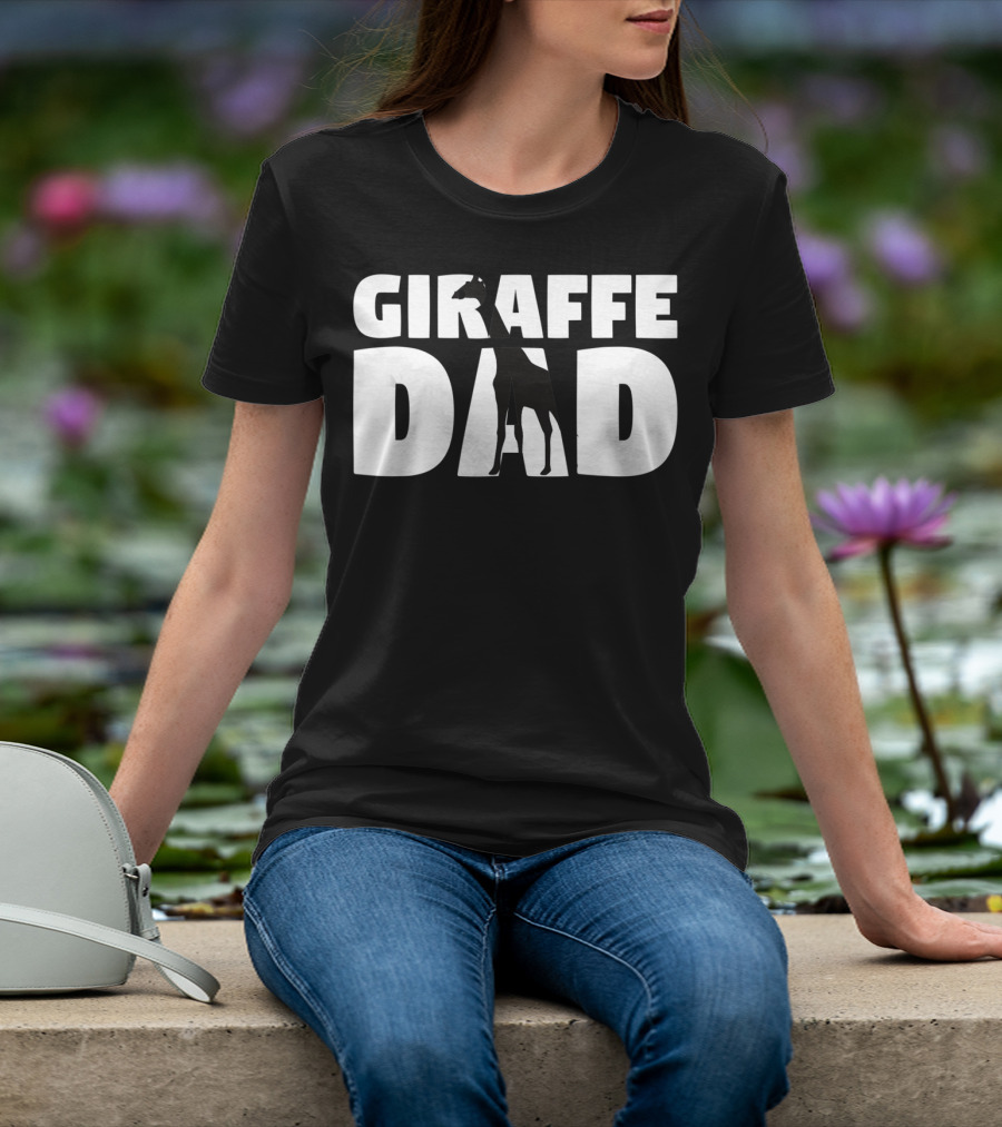 Giraffe Dad Giraffe Zoo Animal Lover T-Shirt