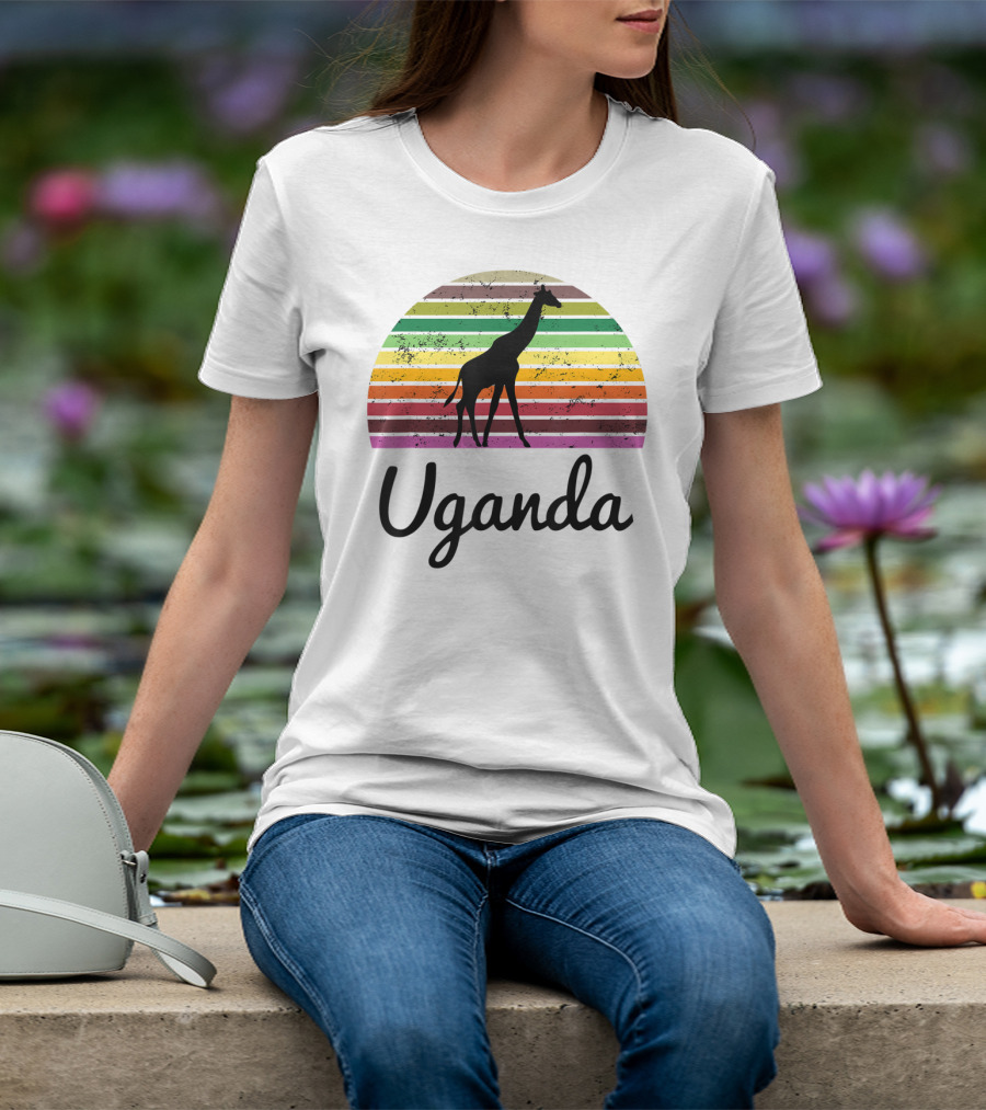 Uganda Giraffe Vintage Sunset Safari T-Shirt