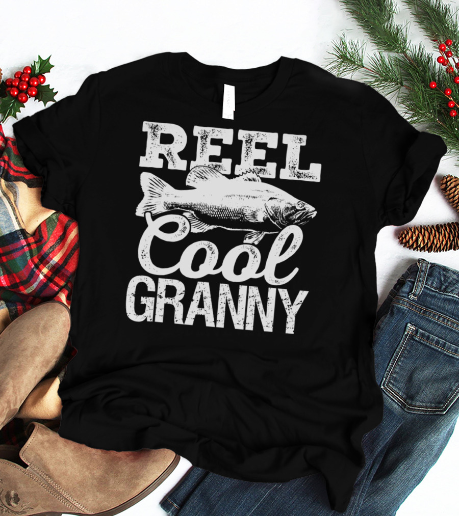 Reel Cool Granny Fishing Outdoor Angler Catch T-Shirt