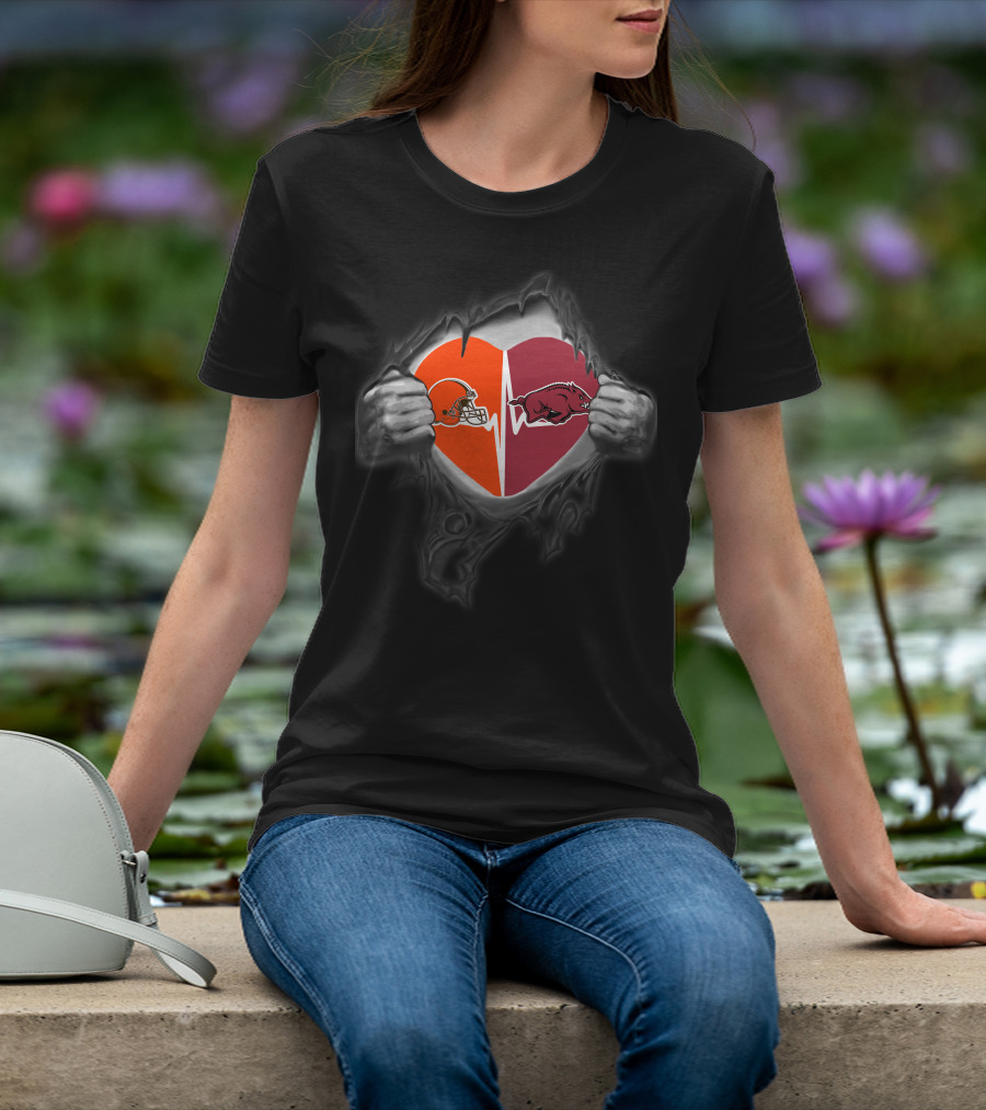 Cleveland Browns Arkansas Razorbacks Heartbeat Football Fan Passion T-Shirt