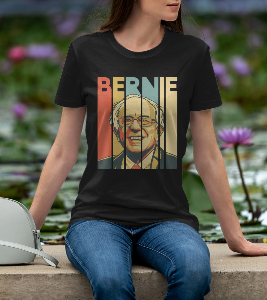 Bernie Sanders Pop T-Shirt