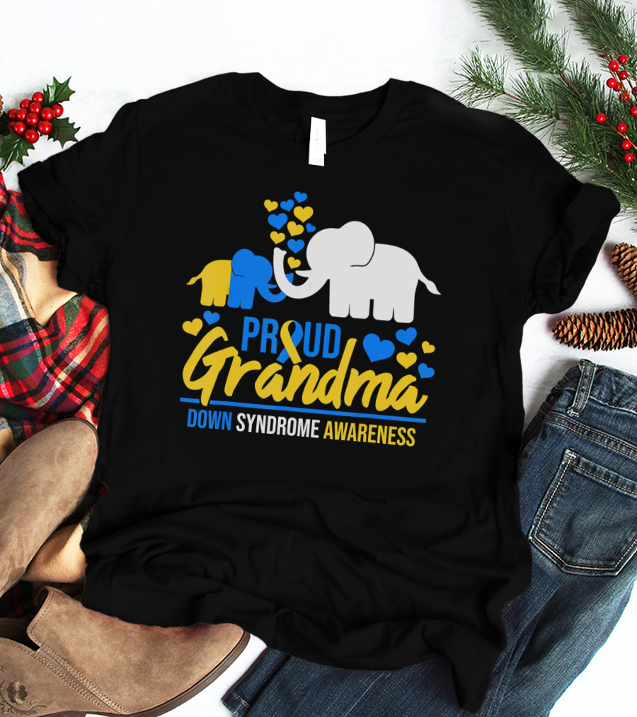 Proud Grandma Down Syndrome Awareness Elephant Hearts T-Shirt