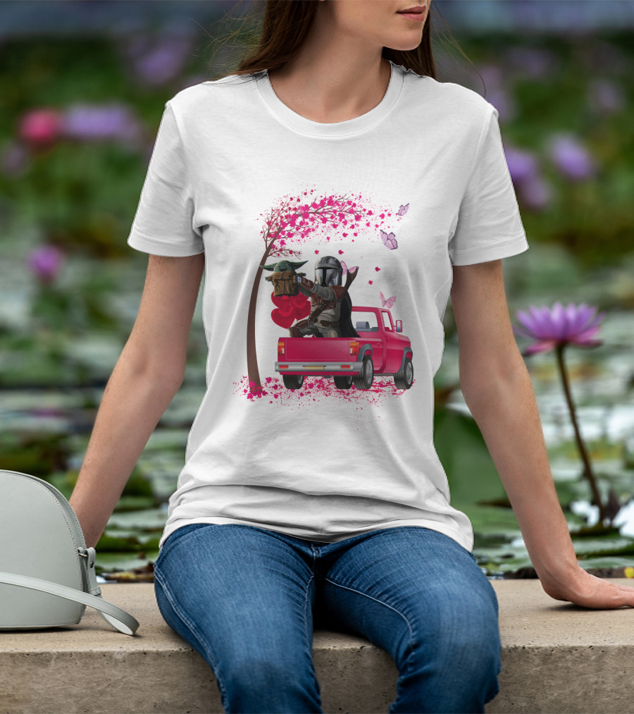 The Mandalorian With Yoda In Pink Truck Valentine Theme T-Shirt