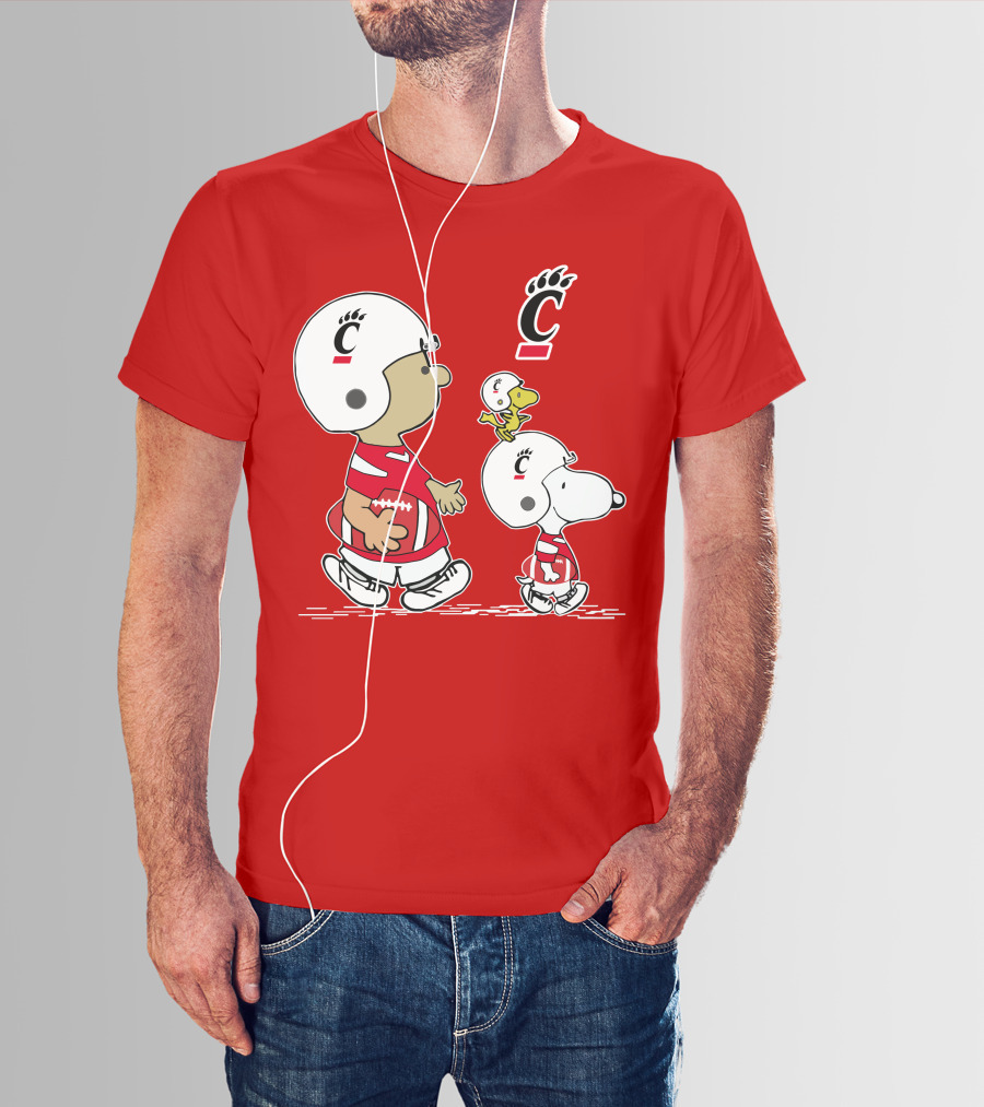 Cincinnati Bearcats Football Snoopy And Woodstock Game Day T-Shirt