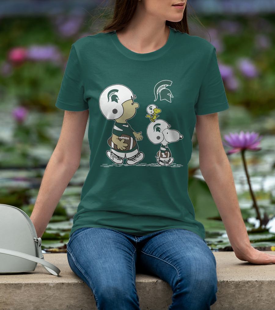 Michigan State Spartans Snoopy And Woodstock Football Gear T-Shirt