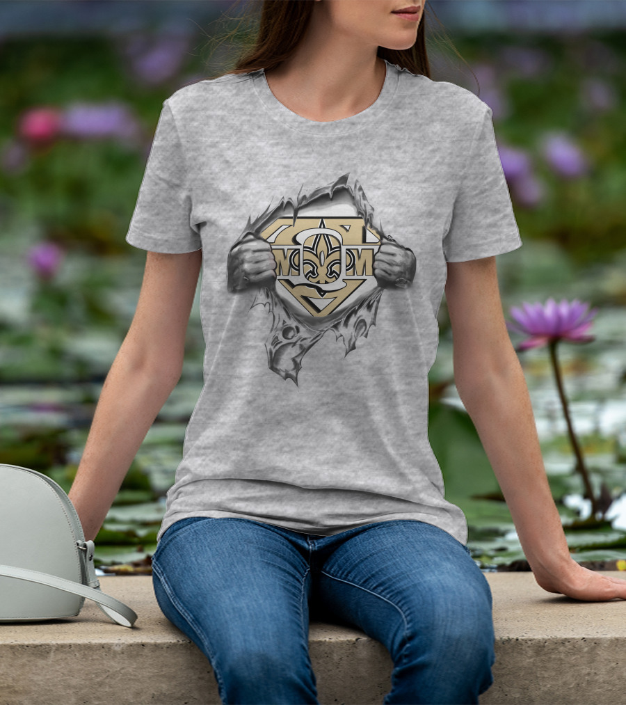 Saints Fleur-De-Lis Super Mom Hero T-Shirt