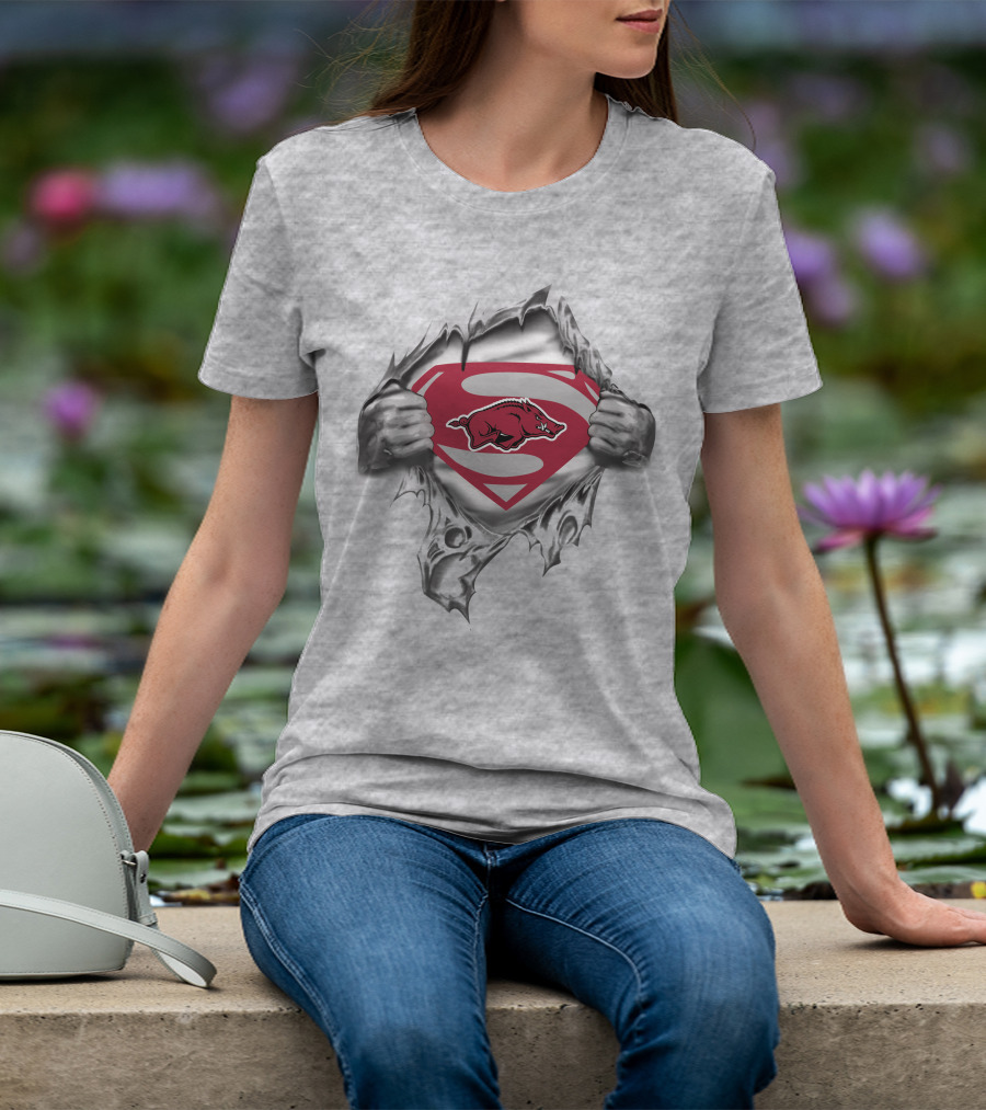 Arkansas Razorbacks Superman Logo Tear T-Shirt