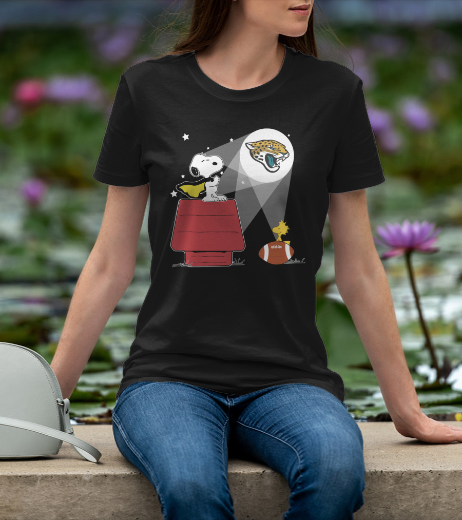 Snoopy And Woodstock Jacksonville Jaguars Football Beagle Moonlight Beam T-Shirt