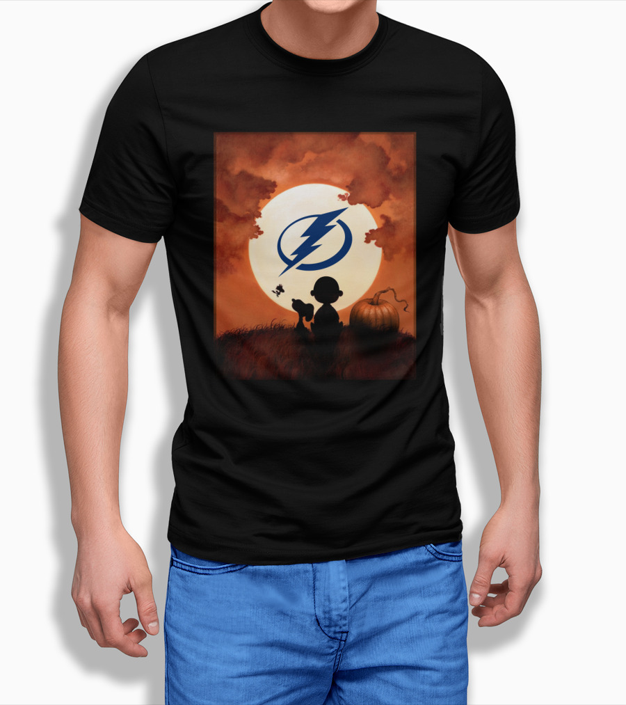 Tampa Bay Lightning Halloween Charlie Brown Pumpkin Scene T-Shirt
