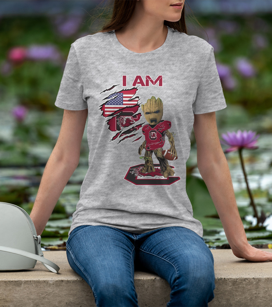 I Am Gamecocks Baby Groot Football American Flag T-Shirt