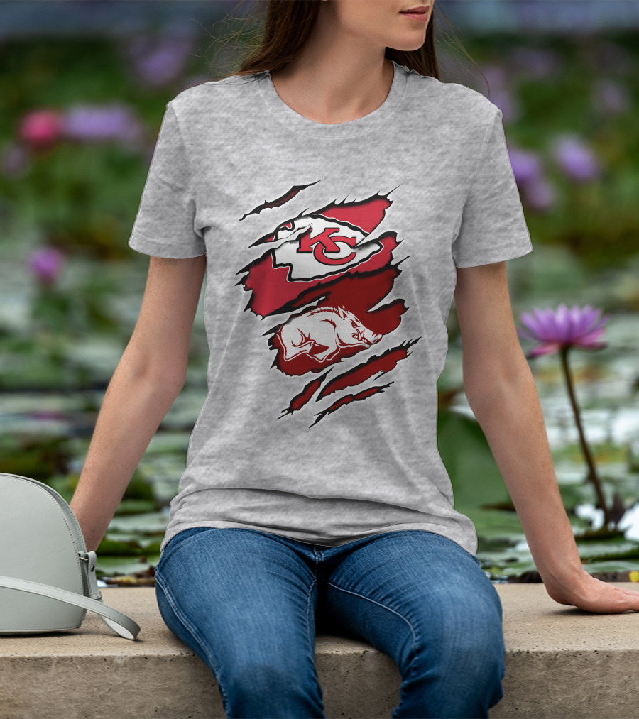 Kansas City Chiefs Arkansas Razorbacks Logo Claw Marks T-Shirt