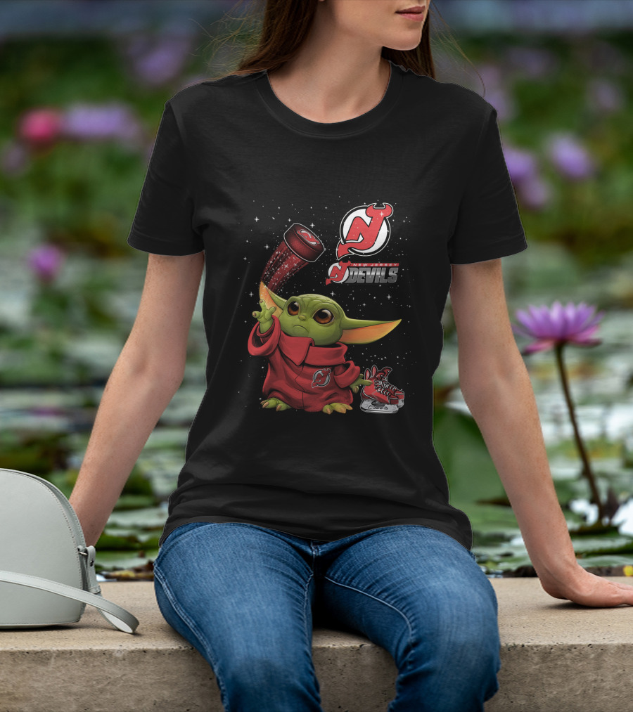 Baby Yoda With New Jersey Devils Hockey Elements T-Shirt