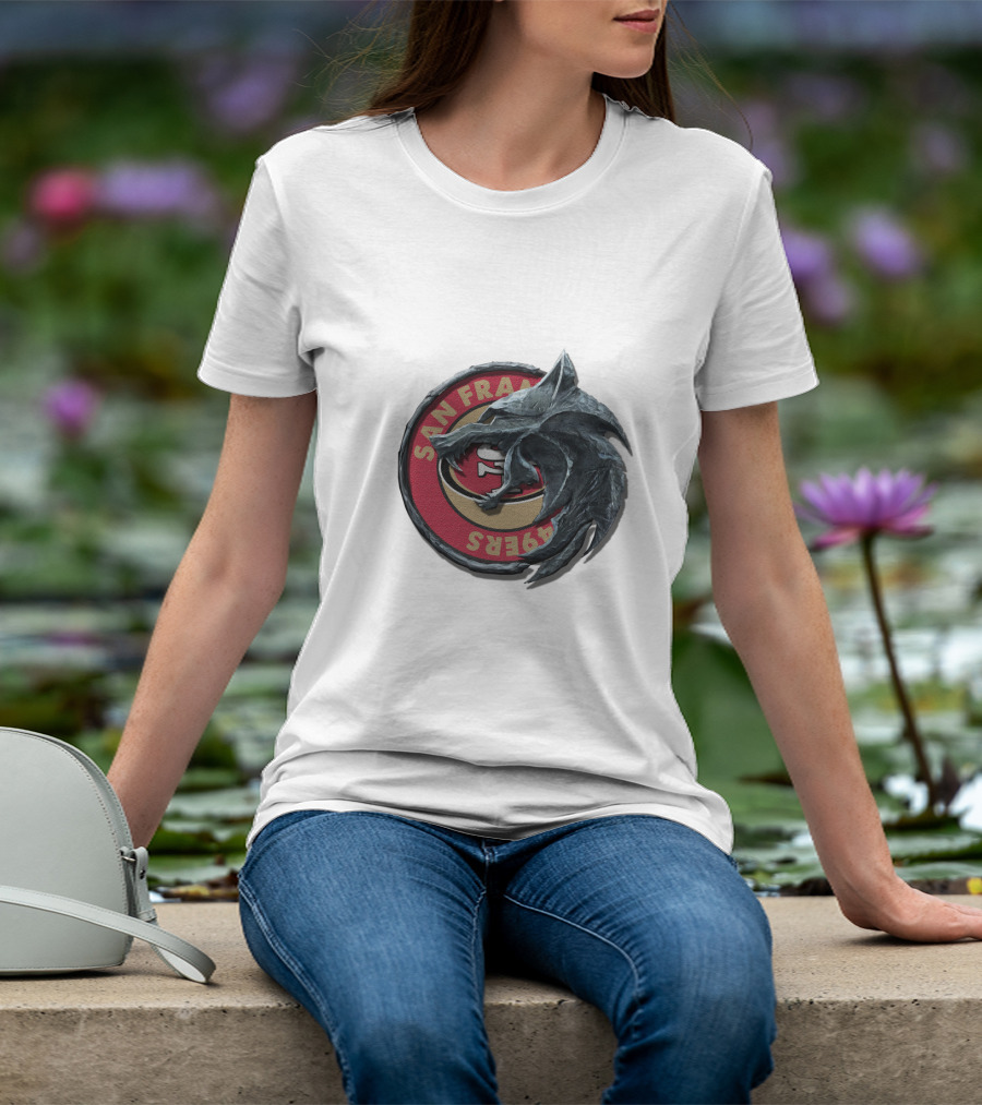 San Francisco 49ers Dragon Emblem Cht1Twnfl2027 T-Shirt