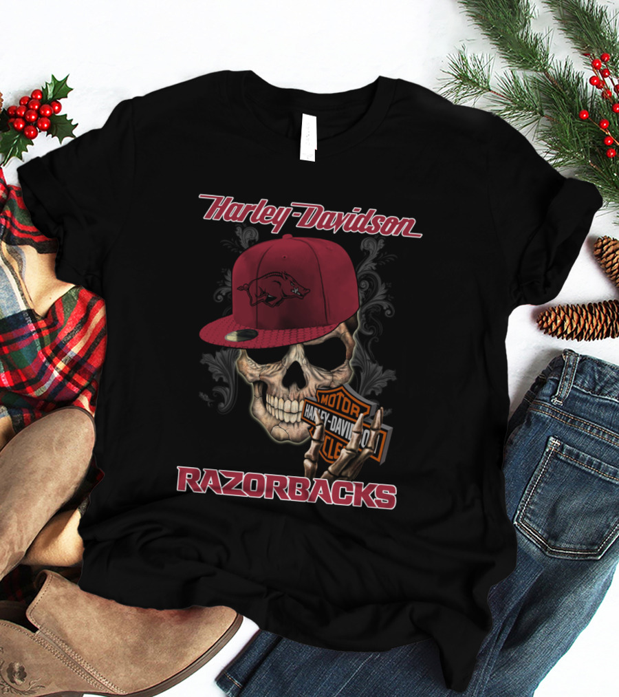 Harley Davidson Skull Arkansas Razorbacks Moto Club Hat T-Shirt