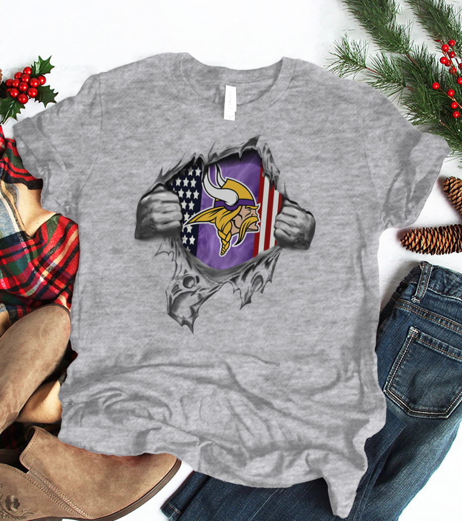 Minnesota Vikings American Flag Ripped T-Shirt