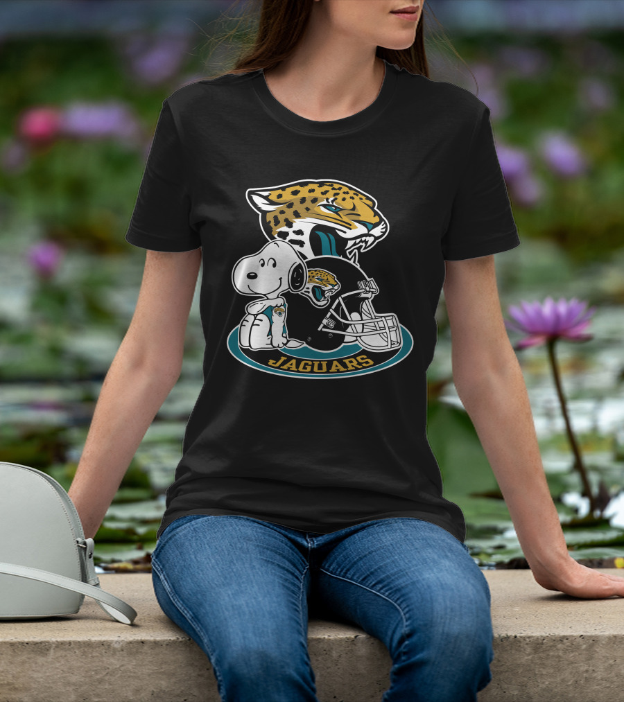 Jacksonville Jaguars Snoopy Helmet T-Shirt