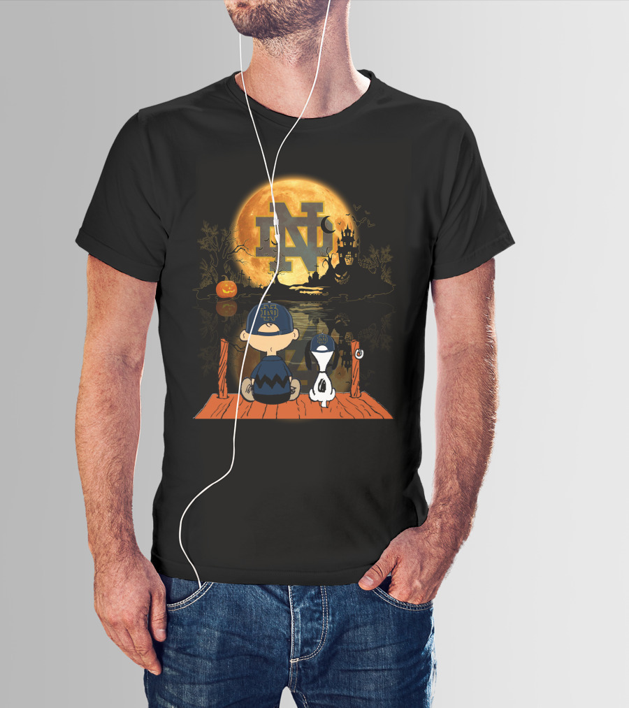 Notre Dame Fighting Irish Halloween Moonlit Scene With Peanuts Characters T-Shirt