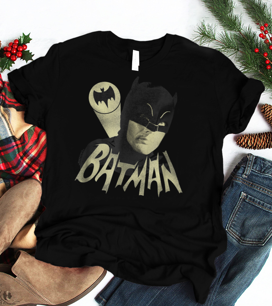 Batman Classic TV Series Bat Signal Logo And Iconic Hero Image T-Shirt